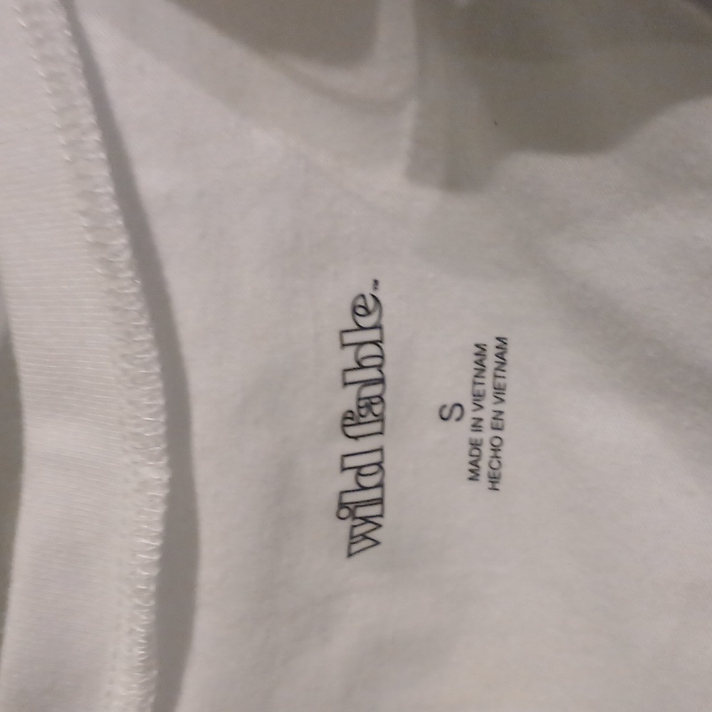 White V-Neck Women's Top - Picture 2 of 3